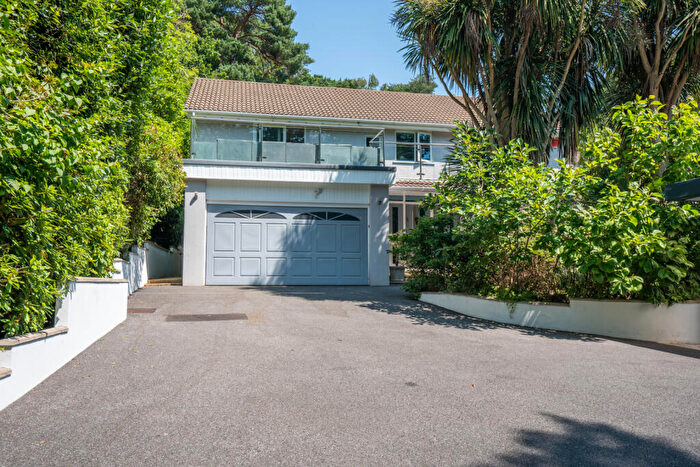 4 Bedroom Detached House For Sale In Queens Park Avenue, Queens Park, Bournemouth, Dorset, BH8