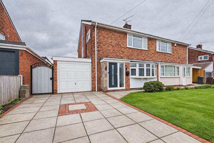 3 Bedroom Semi Detached House For Sale In Church Way, Kirkby, Liverpool, L32