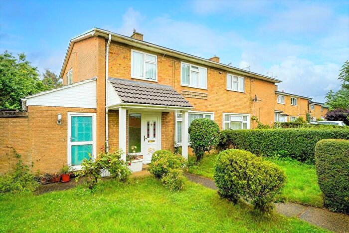 3 Bedroom House To Rent In Whomerley Road, SG1