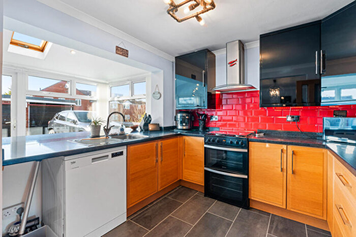 4 Bedroom Detached House For Sale In Orchard Street, Bedworth, CV12