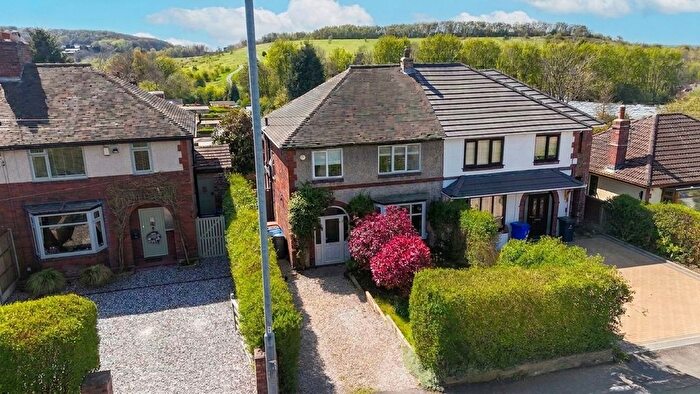 3 Bedroom Semi-Detached House For Sale In Lightwood Road, Stoke-On-Trent, ST3