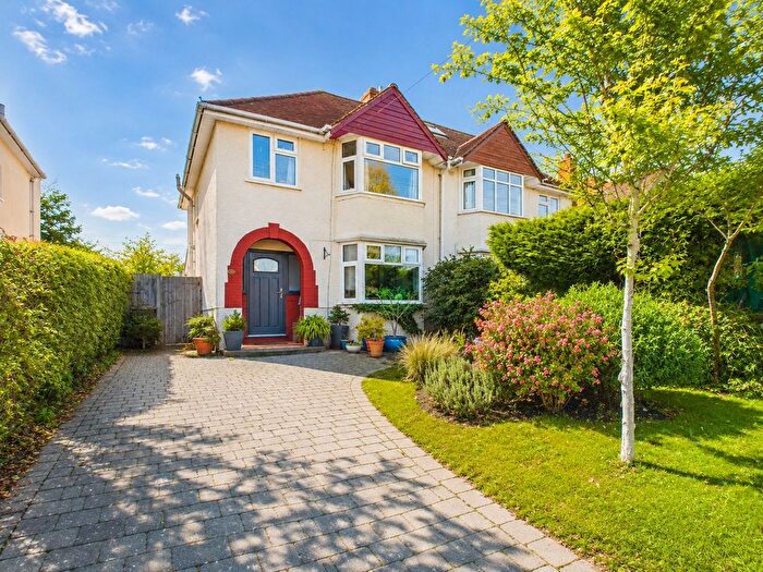3 Bedroom Semi-Detached House For Sale In Henwick Road, Worcester, Worcestershire, WR2