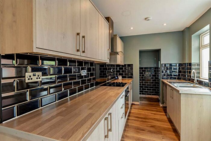 2 Bedroom House For Sale In Burton Avenue, Doncaster, DN4