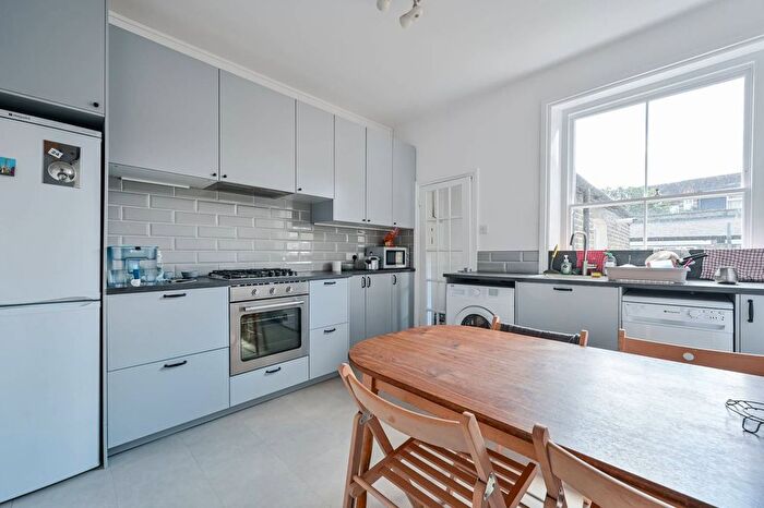 1 Bedroom Flat To Rent In Woolwich Road, Greenwich, London, SE10