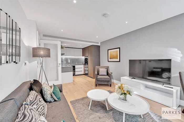 2 Bedroom Flat To Rent In Riverlight Quay, London, SW11