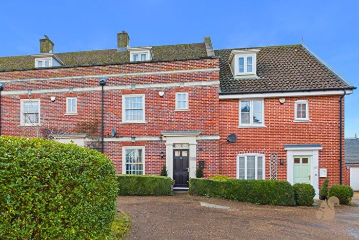 3 Bedroom Terraced House For Sale In Willow Close, Walsham-Le-Willows, IP31