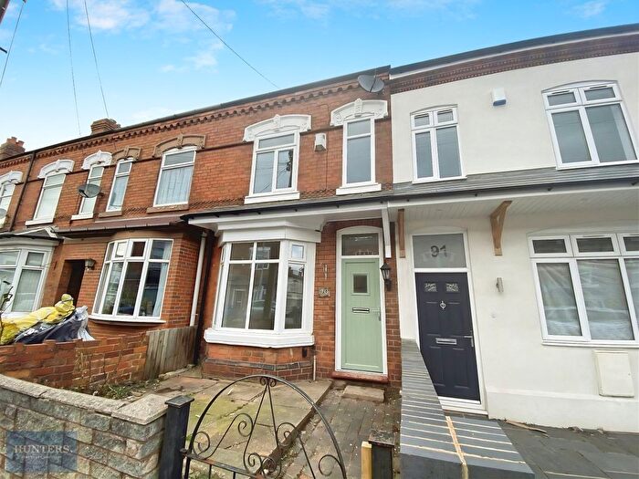 3 Bedroom Terraced House For Sale In St. Marys Road, Smethwick, B67