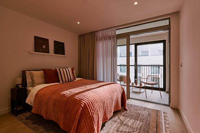 1 Bedroom Apartment To Rent In New Drum Street, Tower Hamlets, London, E1