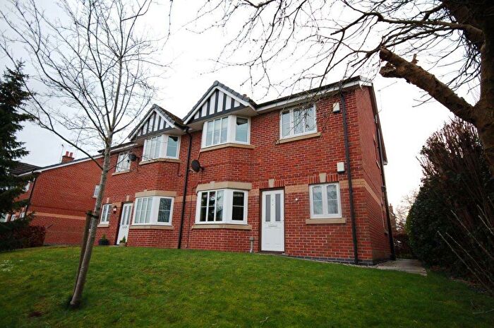 2 Bedroom Apartment To Rent In Eason Grove, Wistaston, CW2