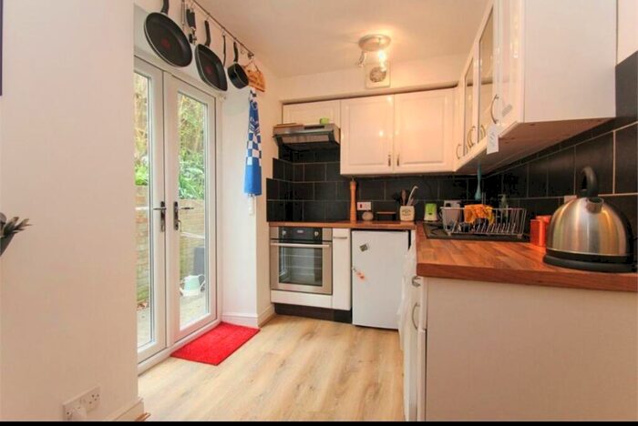 Studio To Rent In Priory Road, High Wycombe, HP13