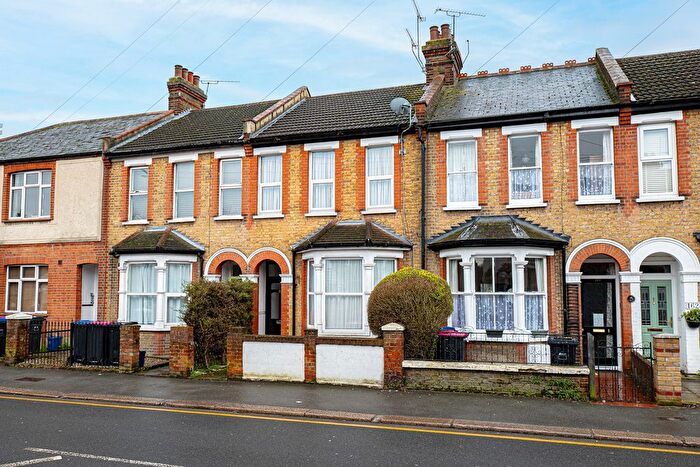 3 Bedroom Terraced House For Sale In Fairfax Drive, Westcliff-On-Sea, SS0