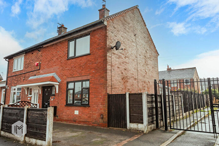 2 Bedroom Semi Detached House For Sale In Barker Street, Heywood, Greater Manchester, OL10