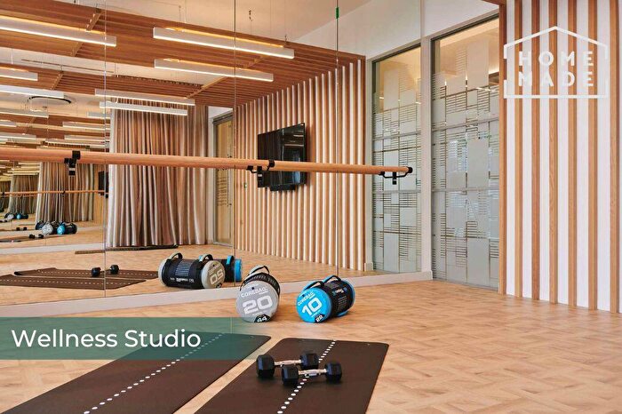 2 Bedroom Flat To Rent In The Headline, LS1