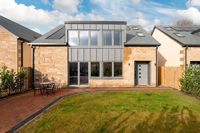 5 Bedroom Property For Sale In Long Dalmahoy Villas, Kirknewton, EH27