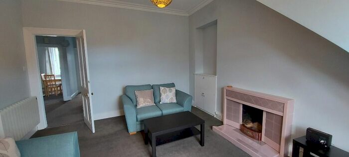 2 Bedroom Flat To Rent In Lilybank Place, Aberdeen, AB24