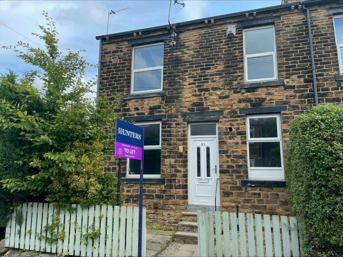 2 Bedroom End Of Terrace House To Rent In The Lanes, Pudsey, LS28