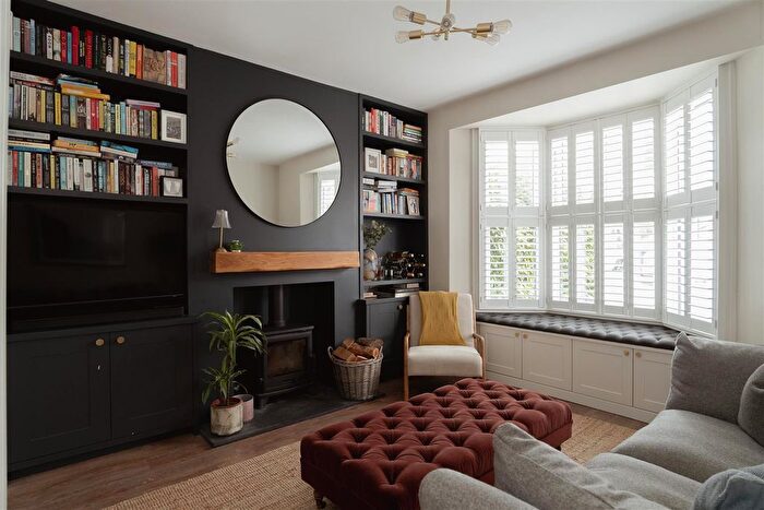 3 Bedroom Semi Detached House For Sale In Albert Road North, Reigate, RH2