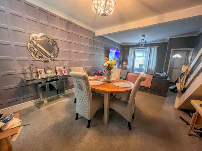 3 Bedroom Terraced House For Sale In Lovett Street, Cleethorpes, N.E Lincolnshire, DN35