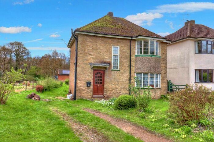 3 Bedroom Detached House For Sale In Old Dashwood Hill, Studley Green, HP14