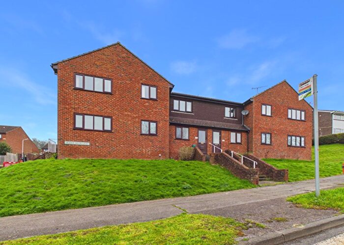 2 Bedroom Flat For Sale In Meadowbrook Court, Enbrook Road, Sandgate, Folkestone, CT20