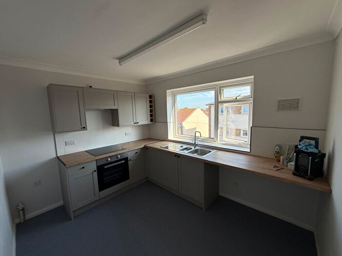 2 Bedroom Flat To Rent In West Road, Shoeburyness, Southend-on-sea, SS3