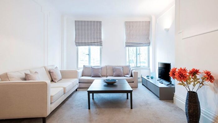 5 Bedroom Flat To Rent In Strathmore Court, Regent's Park, London, NW8