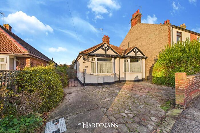 2 Bedroom Detached Bungalow For Sale In St. Peters Street, Lowestoft, NR32