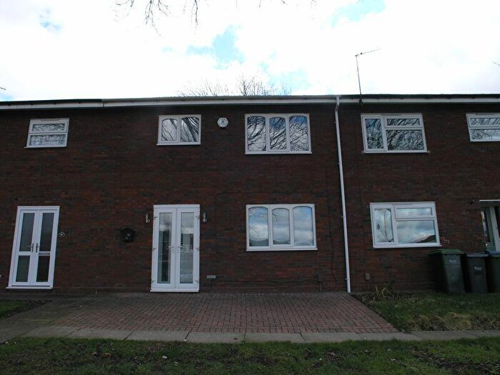 3 Bedroom Terraced House To Rent In Allbut Street, Cradley Heath, B64