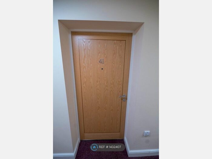 Studio To Rent In Curzon Street, Burton-On-Trent, DE14