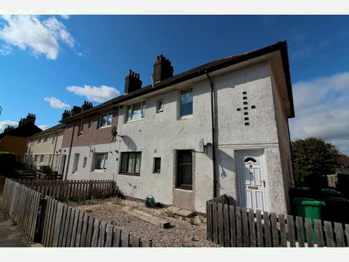 2 Bedroom Flat To Rent In Kings Place, Rosyth, KY11