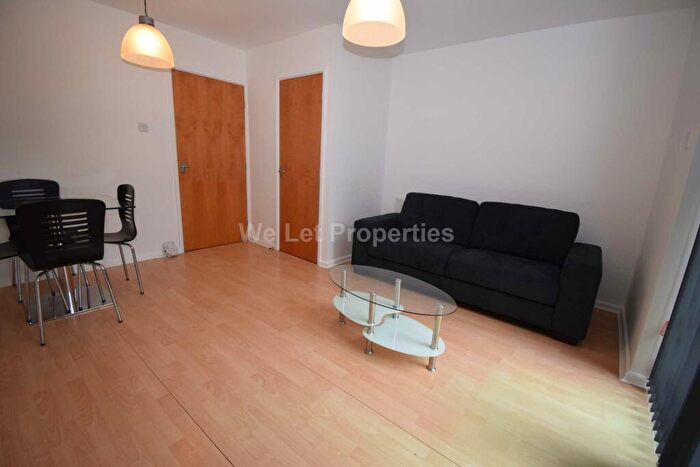 2 Bedroom House To Rent In Peregrine Street, Hulme, M15