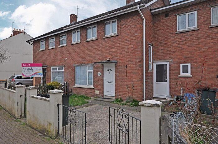 3 Bedroom Terraced House For Sale In Spacious House, Jenkins Street, Newport, NP19