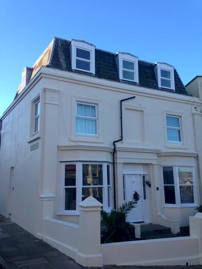 1 Bedroom Flat To Rent In Islingword Road, Brighton, East Sussex, BN2