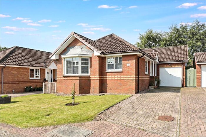 3 Bedroom Bungalow For Sale In North Larches, Dunfermline, Fife, KY11