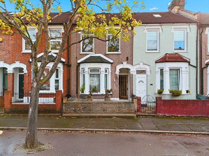3 Bedroom Terraced House For Sale In Grosvenor Gardens, East Ham, E6