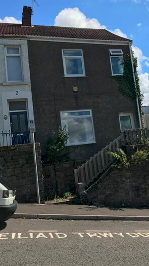3 Bedroom Terraced House To Rent In Rose Hill, Mount Pleasant, Swansea, SA1