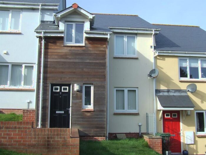 3 Bedroom Terraced House To Rent In Honey Close, Bideford, EX39