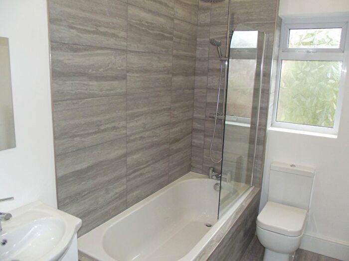 2 Bedroom Property To Rent In Dawson Street, Stockport, SK1