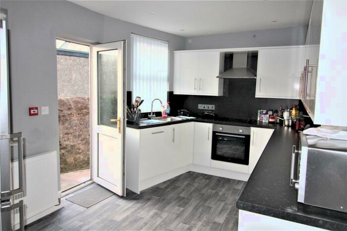 5 Bedroom Private Hall To Rent In Ulster Road, Lancaster, LA1