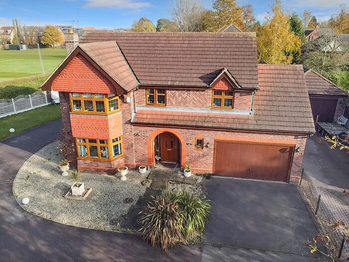 5 Bedroom Detached House To Rent In Hawthorne Court, Retford DN22