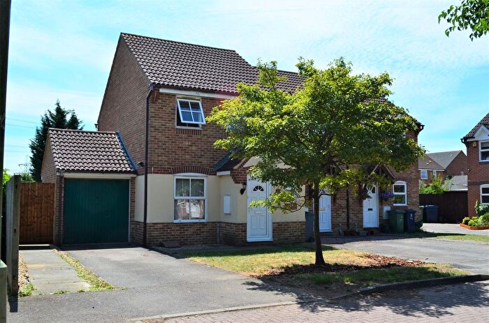 3 Bedroom End Of Terrace House To Rent In Rowan Grove, Oxford, OX4