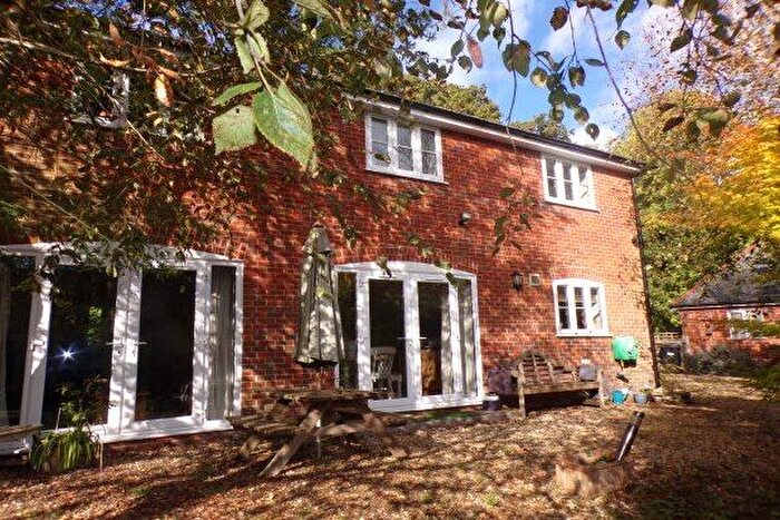 3 Bedroom Property To Rent In Chapel Lane, Brockenhurst, SO42