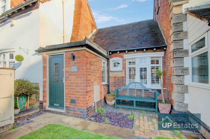 1 Bedroom Cottage To Rent In Old School Mews, Lillington, Leamington Spa, CV32