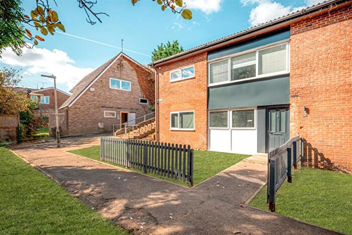 1 Bedroom Flat To Rent In Longland Way, High Wycombe, HP12