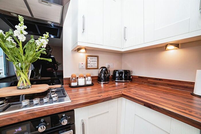 2 Bedroom Terraced House For Sale In Clayton Ley Close, Alfreton, DE55