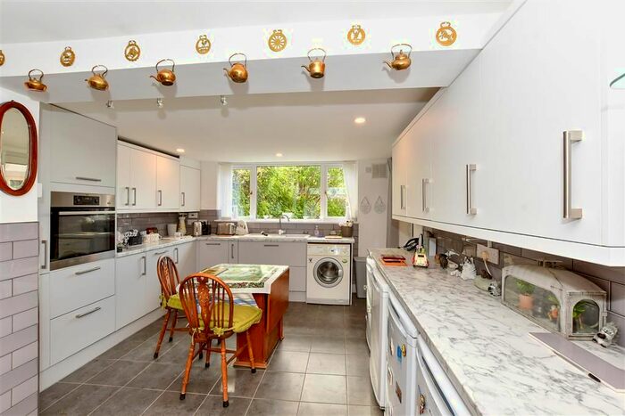 3 Bedroom Semi-Detached House For Sale In Green Lane, Marden, Tonbridge, Kent, TN12