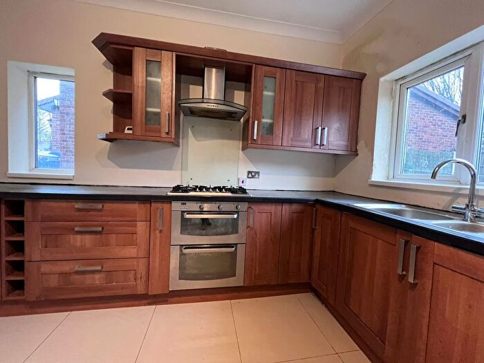 2 Bedroom Terraced House To Rent In Tontine, Wigan, WN5