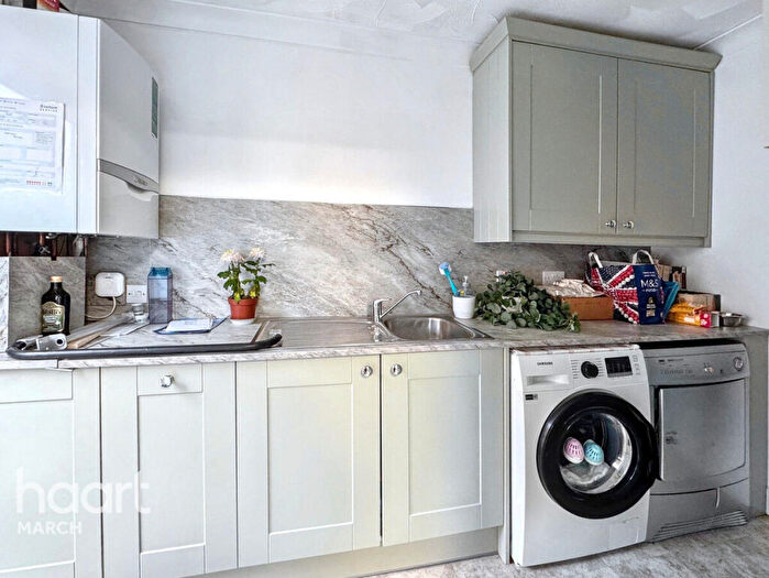 4 Bedroom Detached House For Sale In Quayside, Chatteris, PE16