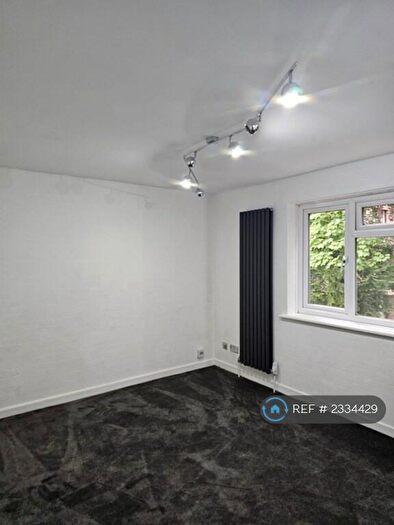 1 Bedroom Flat To Rent In Collingdale Lodge, Bournemouth, BH8