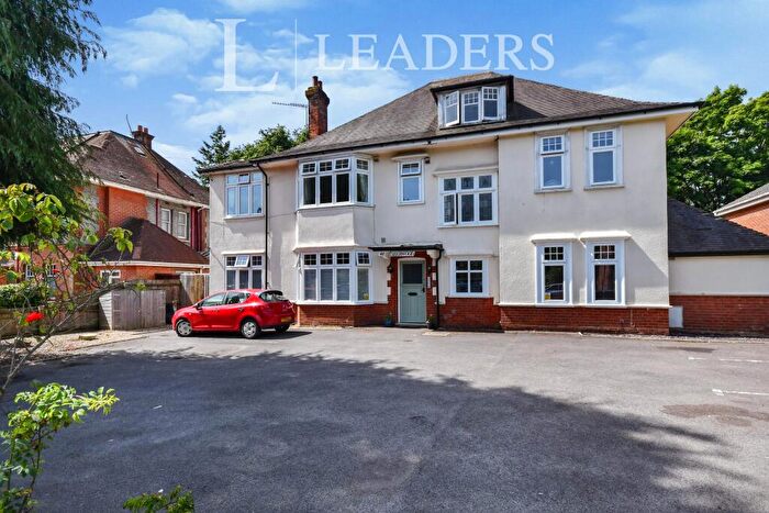 2 Bedroom Flat To Rent In Portchester Road, Bournemouth, BH8